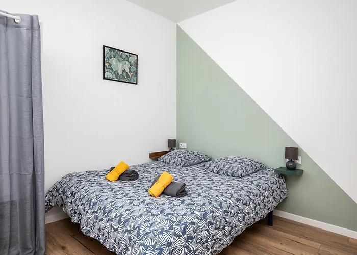 Nationale 102 Cahorscitystay شقة