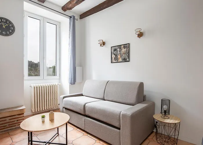 Nationale 102 Cahorscitystay كاهورْ